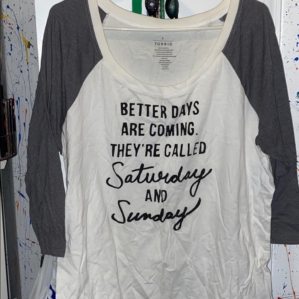3/4 Torrid shirt